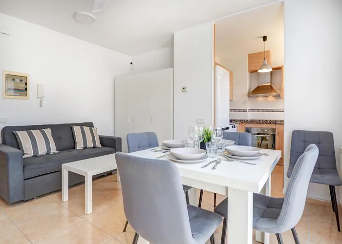 Ribes Duplex By Hello Homes * シッチェス