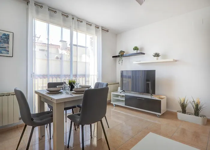 アパート Ribes Duplex By Hello Homes *