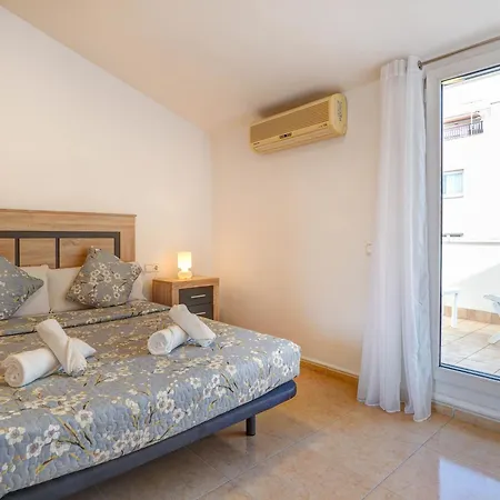 Apartman Ribes Duplex By Hello Homes *