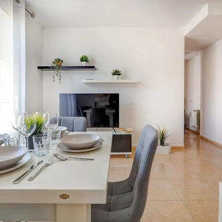 Apartman Ribes Duplex By Hello Homes